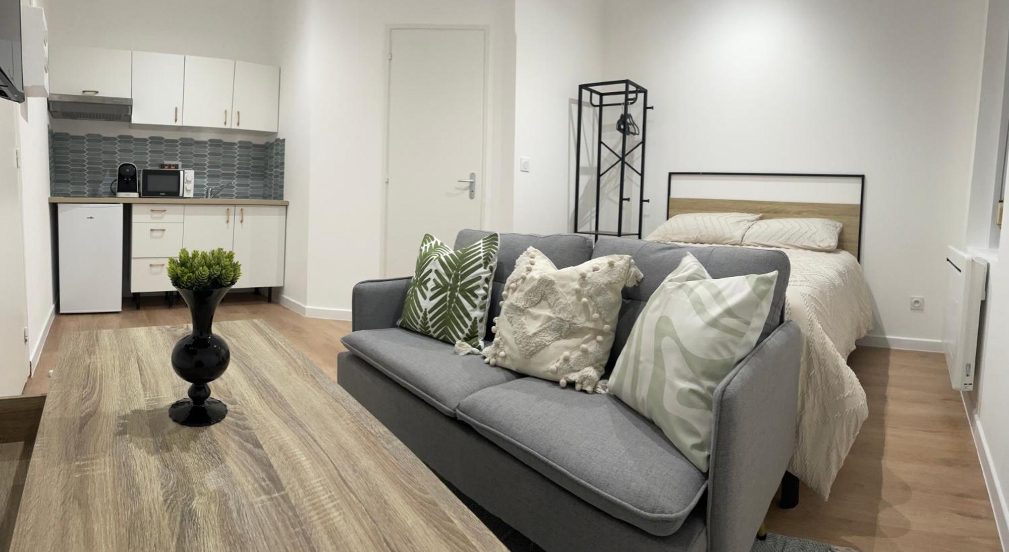 Edenly Stay Saint-Quentin  Exterior photo