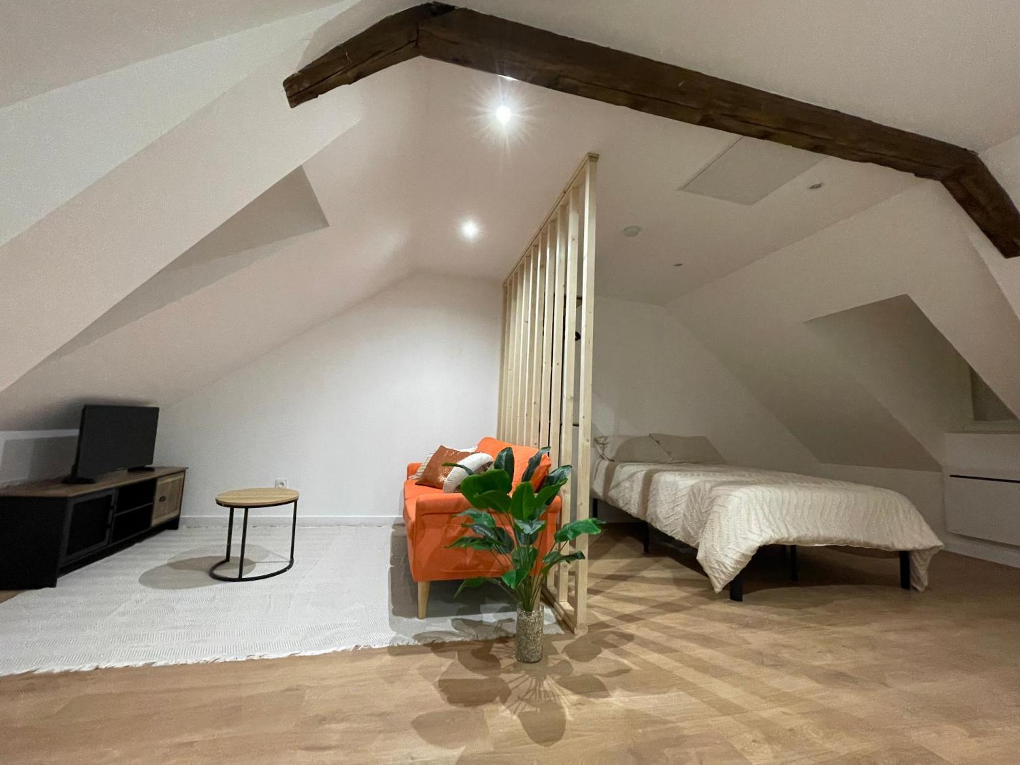 Edenly Stay Saint-Quentin  Exterior photo